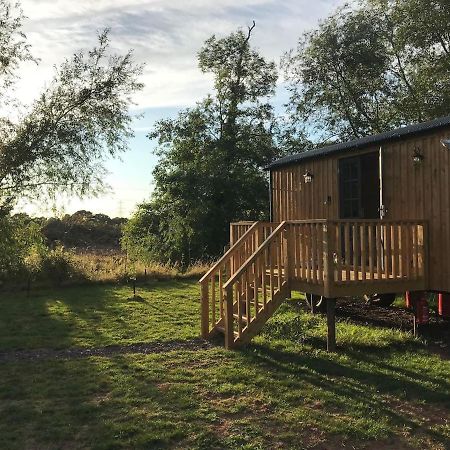 Sunset Shepherds Hut Taunton Εξωτερικό φωτογραφία