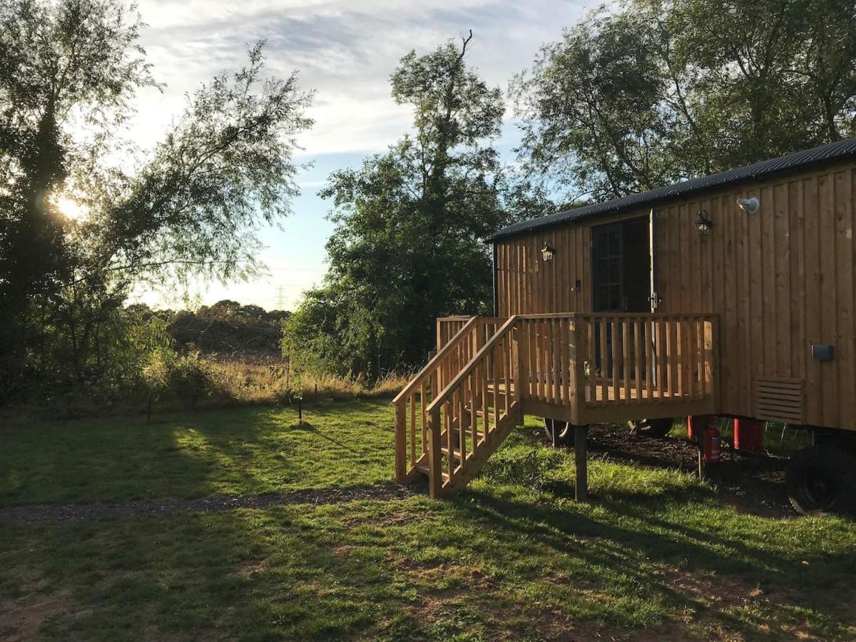 Sunset Shepherds Hut Taunton Εξωτερικό φωτογραφία